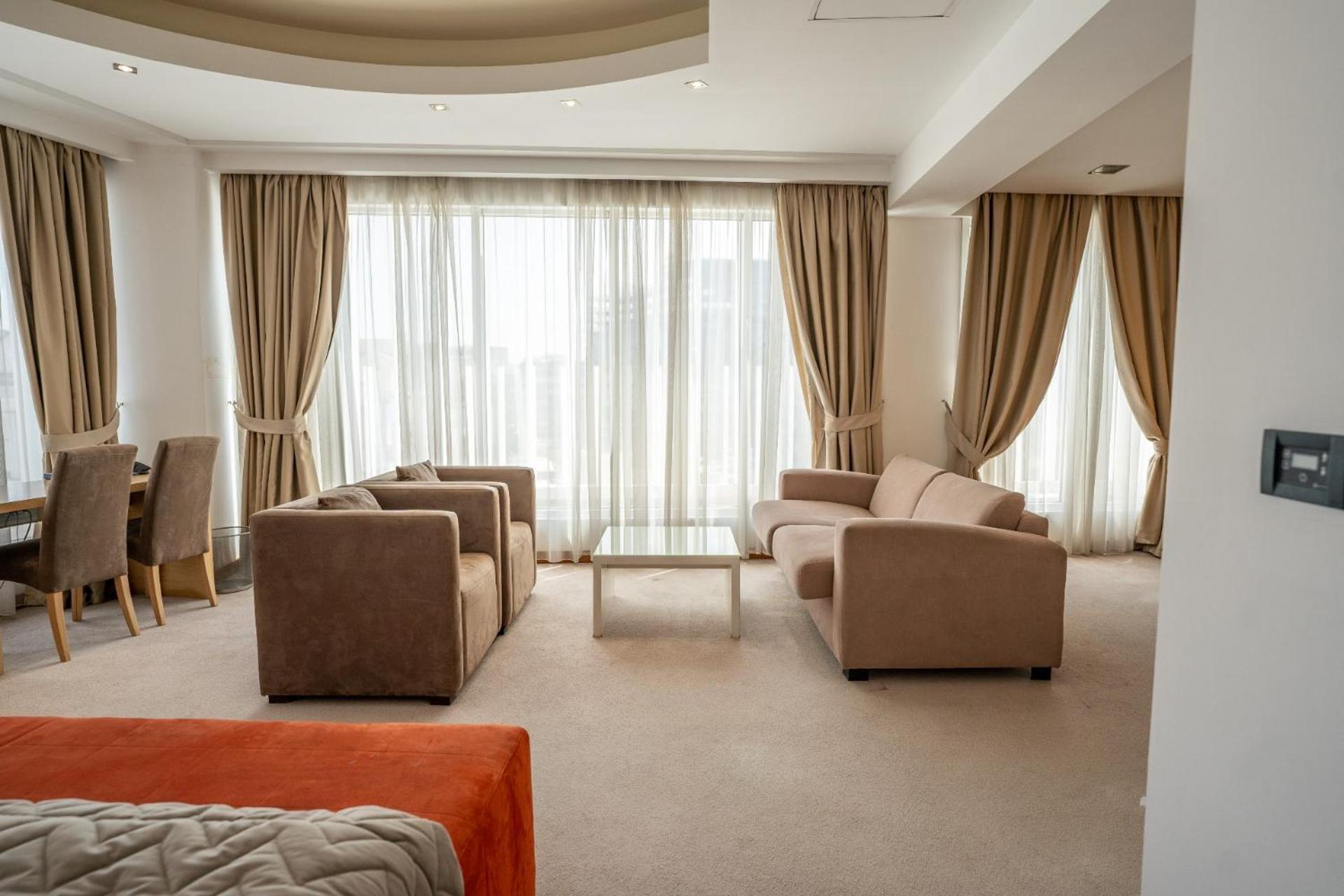Garni Centar Hotel 4*